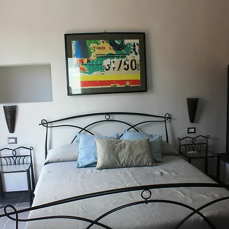 Napaje Bed & Breakfast 4*